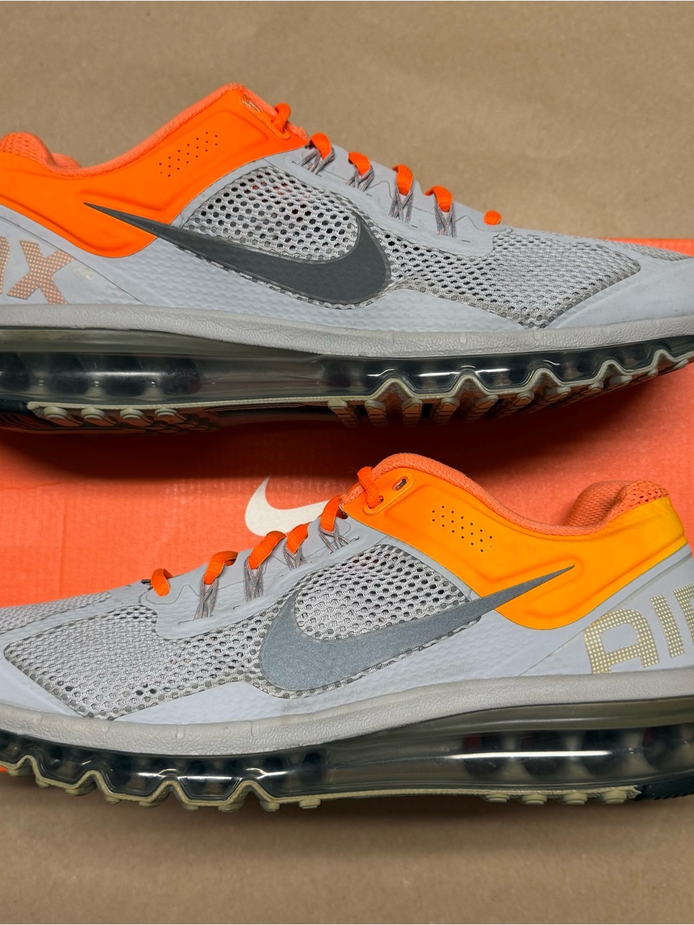 Nike Air Max 2013 Dark Grey Orange Men’s size 12 running shoes Rare!